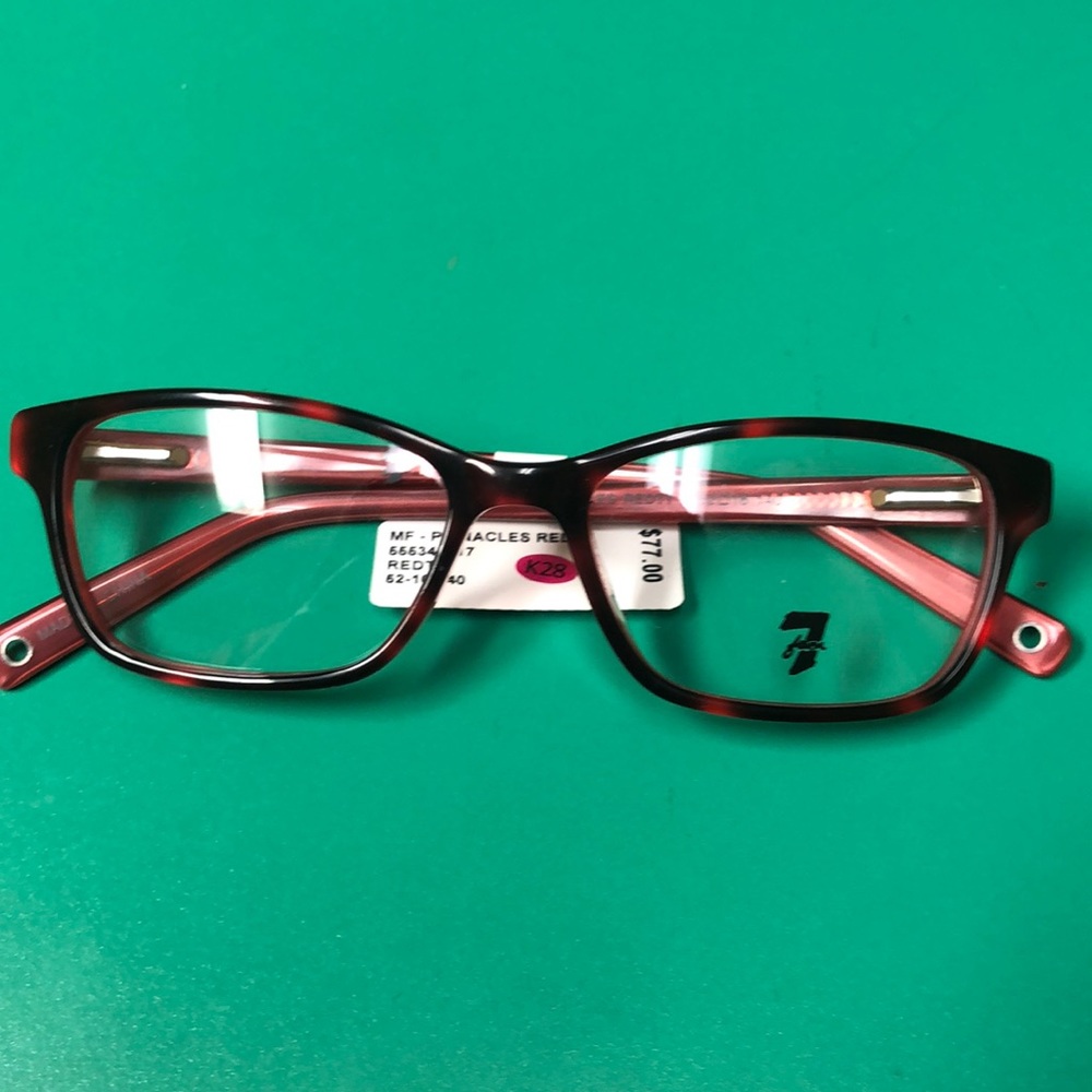 Woman’s Glasses
